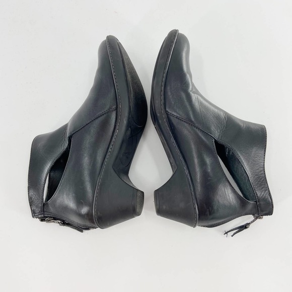 Dansko Black Bonita Cutout Back Zip Block Heel Booties Size EU 41 - Picture 11 of 14